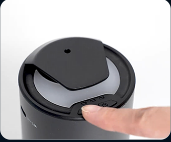 Long-pressing the A613 power button for three seconds to switch the machine on