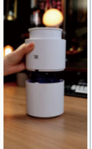 Put the oil bottle back and close the machine